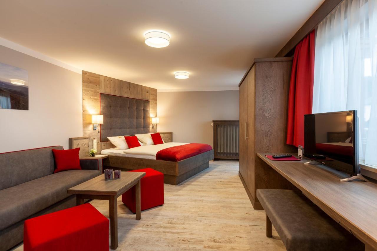 Genusshotel Hohenbogen Neukirchen beim Heiligen Blut Exterior foto