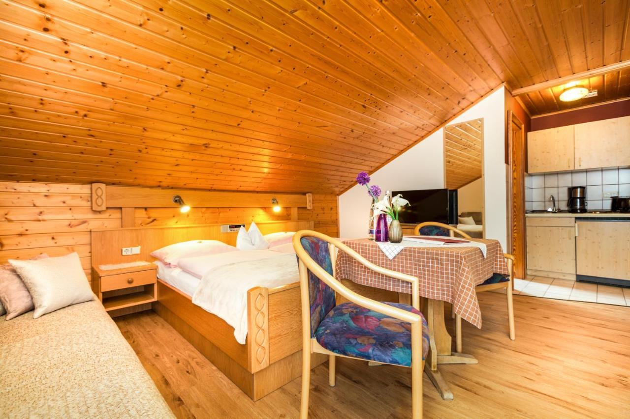 Genusshotel Hohenbogen Neukirchen beim Heiligen Blut Exterior foto